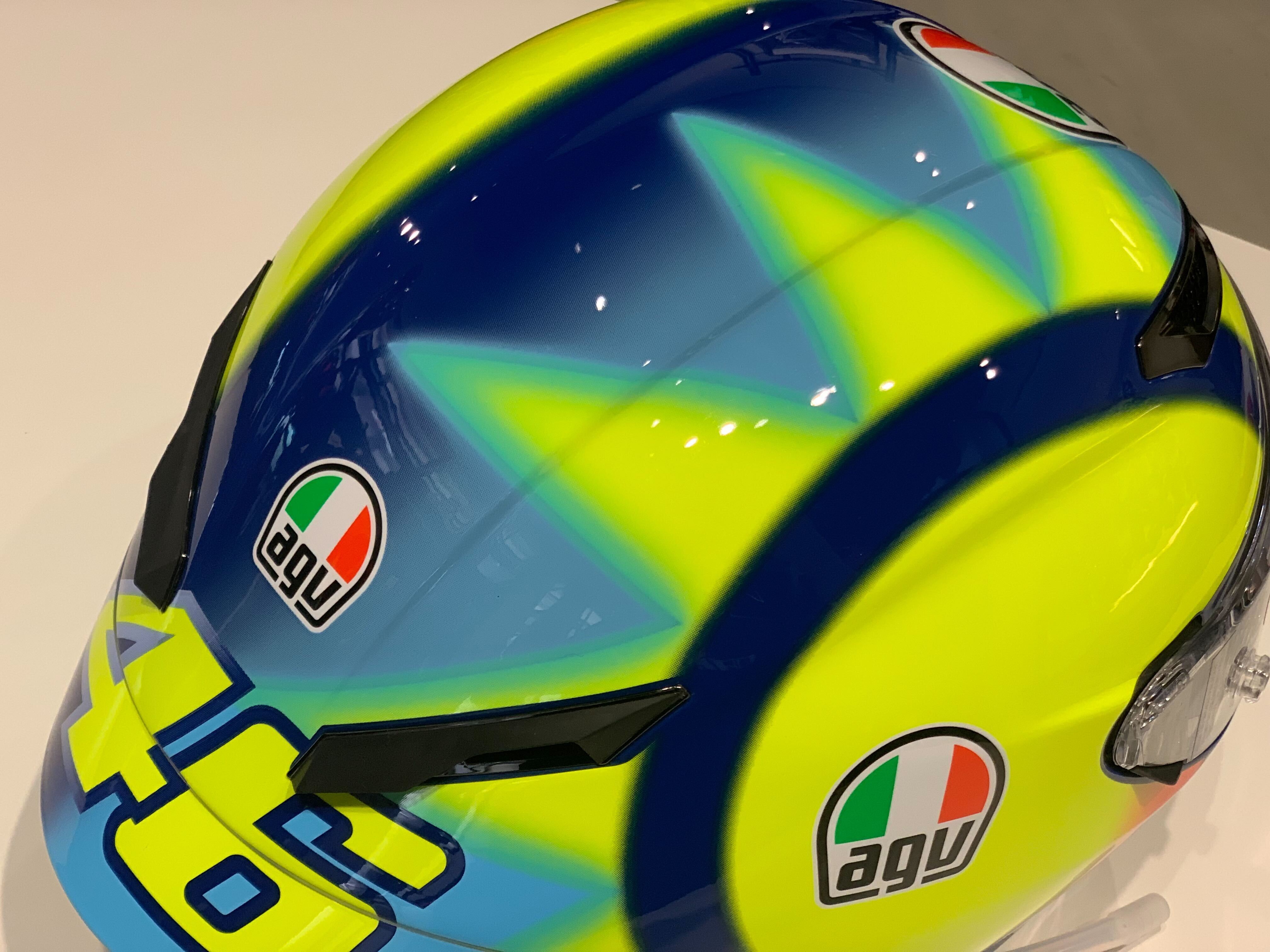 バレンティーノ・ロッシ選手の現役最後のレギュラーグラフィック